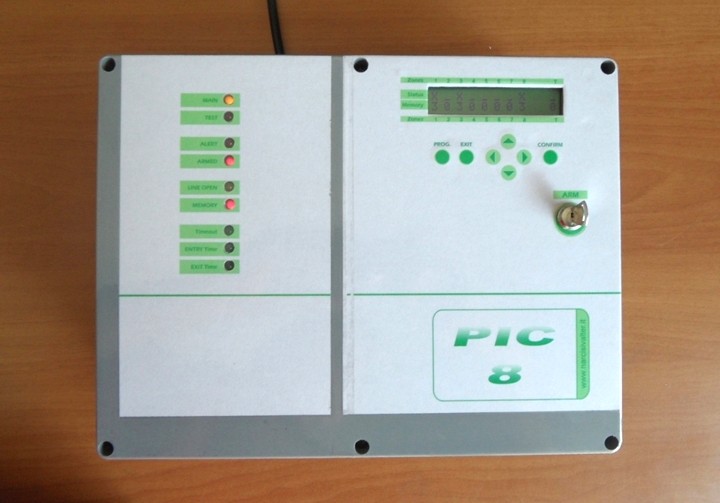 DIY 8 zone Control Panel Burglar Alarm