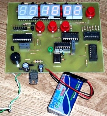 Digital Clock with PIC microcontroller