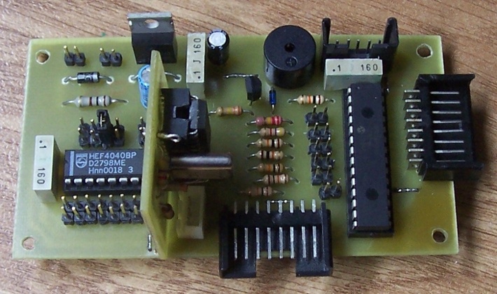 Timer PIC - Foto del PCB Controllo e Base dei Tempi